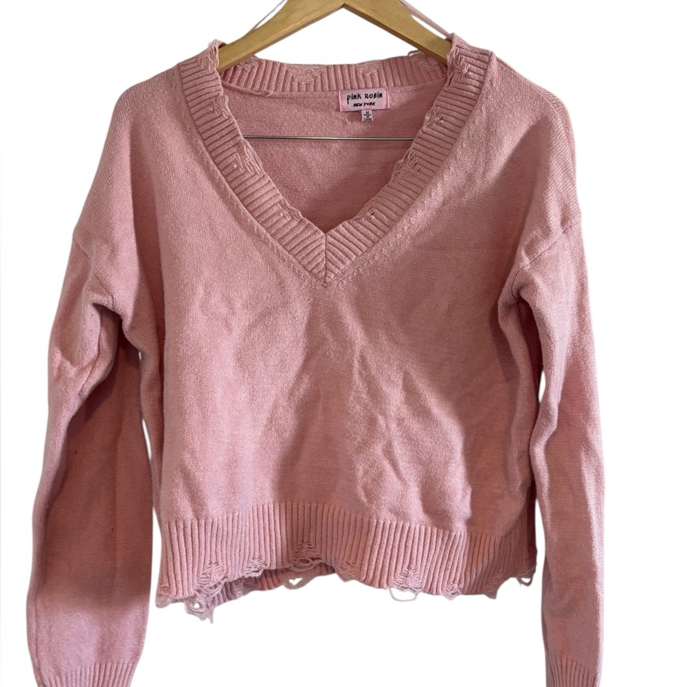 Pink Rose Blush Distressed V-Neck Sweater Size M